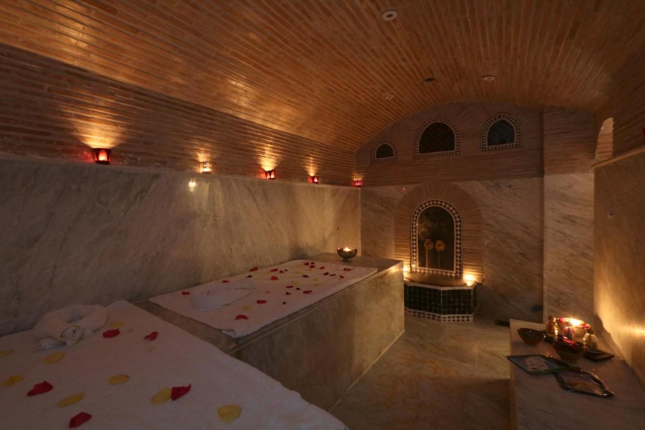 Riad Atlas IV And Spa Marrakesh Bagian luar foto