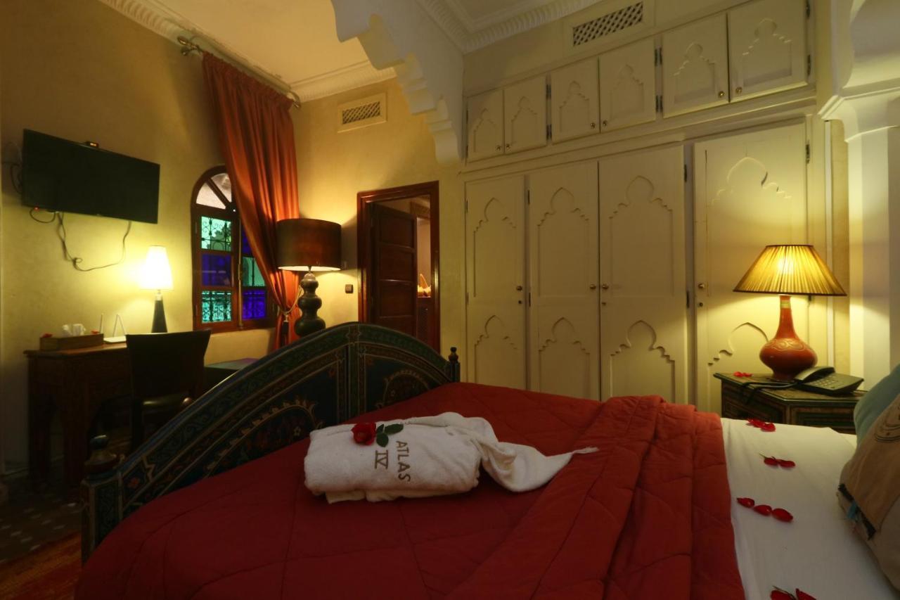 Riad Atlas IV And Spa Marrakesh Bagian luar foto
