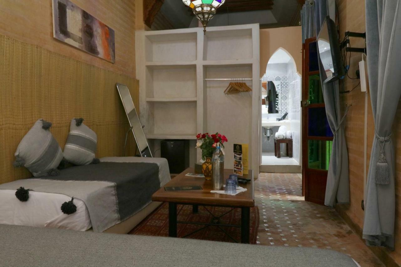 Riad Atlas IV And Spa Marrakesh Bagian luar foto